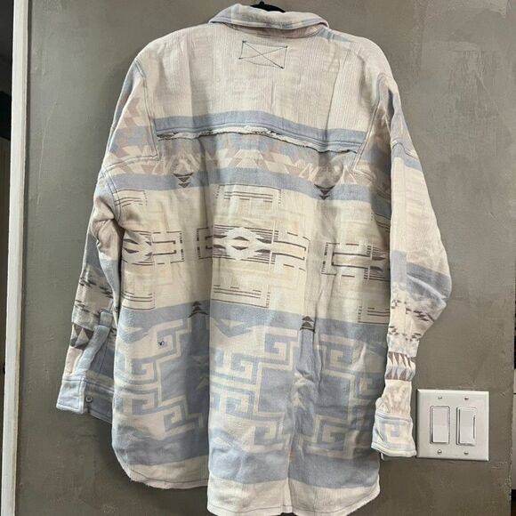 Free People We The Free Arizona Sky Pullover Blue Cream L Large NEW - Picture 4 of 4